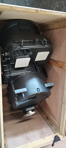 Коробка передач ZL50B- 011 + гтр YJSW315-6J01/SL50W Коробка передач ZL50B- 011 + гтр YJSW315-6J01/SL50W